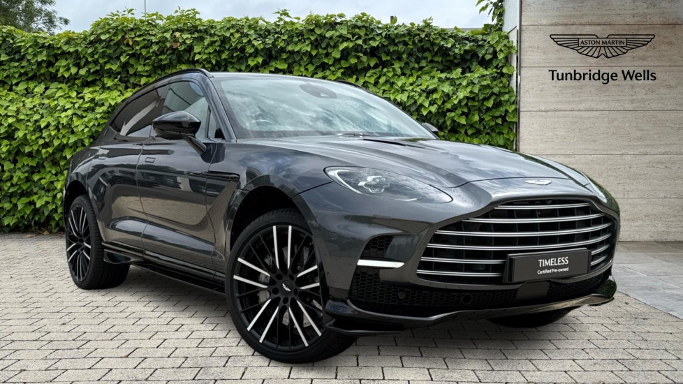 ASTON MARTIN DBX
