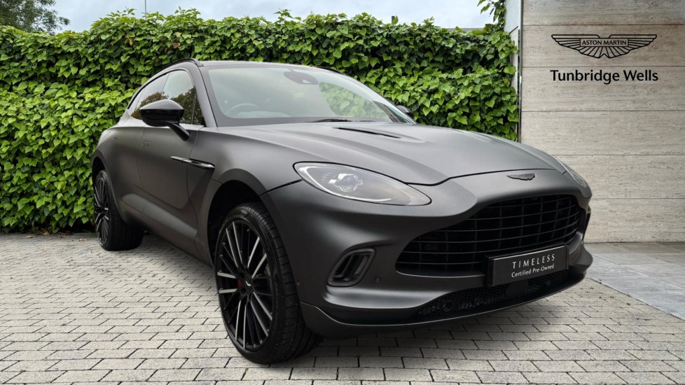 ASTON MARTIN DBX