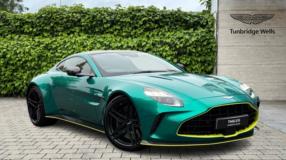 ASTON MARTIN VANTAGE