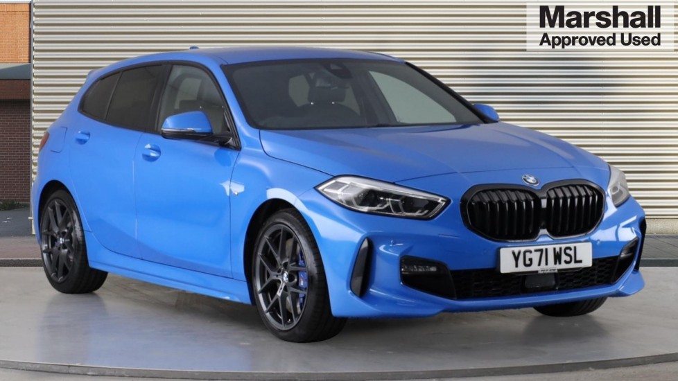 BMW 1 SERIES