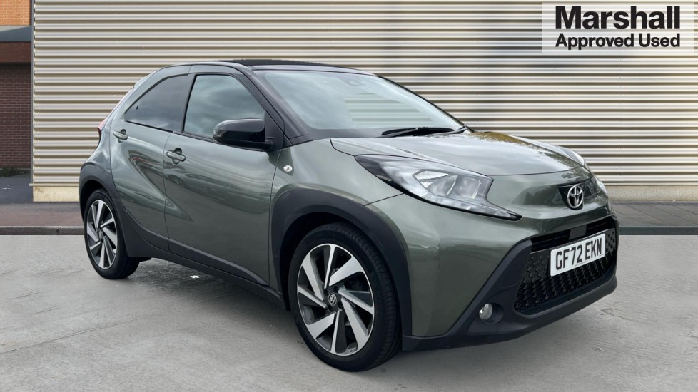 TOYOTA AYGO X