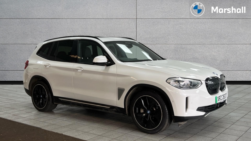 2021 BMW IX3