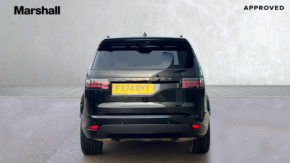 2024 Land Rover Discovery thumbnail 6