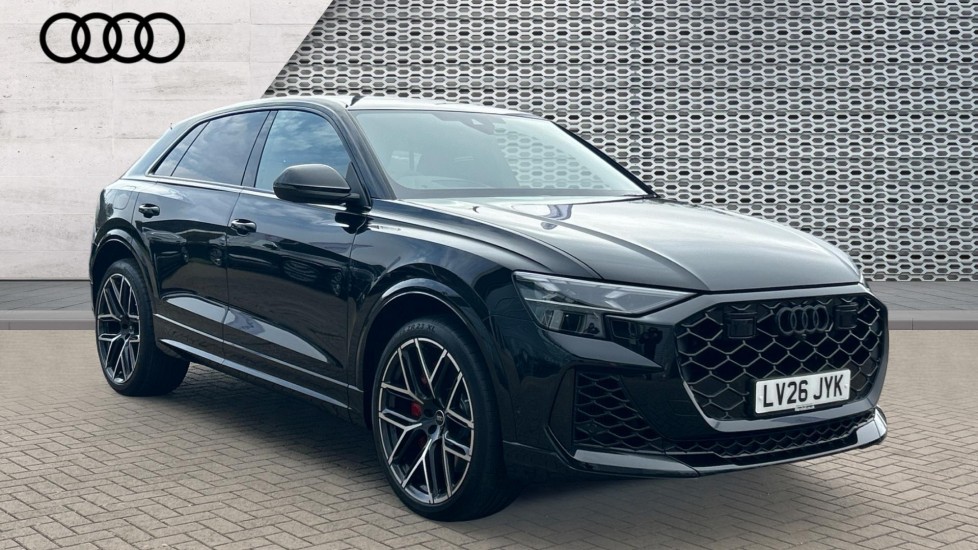 AUDI RS Q8