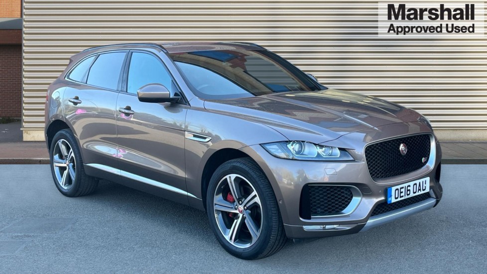 2016 Jaguar F-Pace