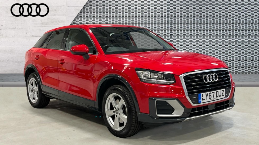 AUDI Q2