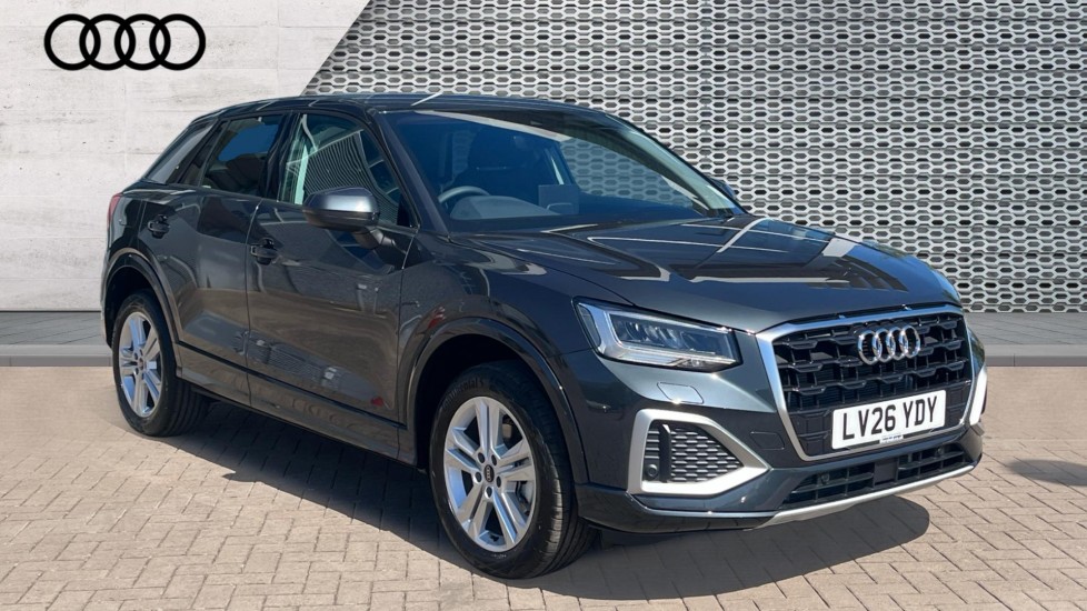 AUDI Q2