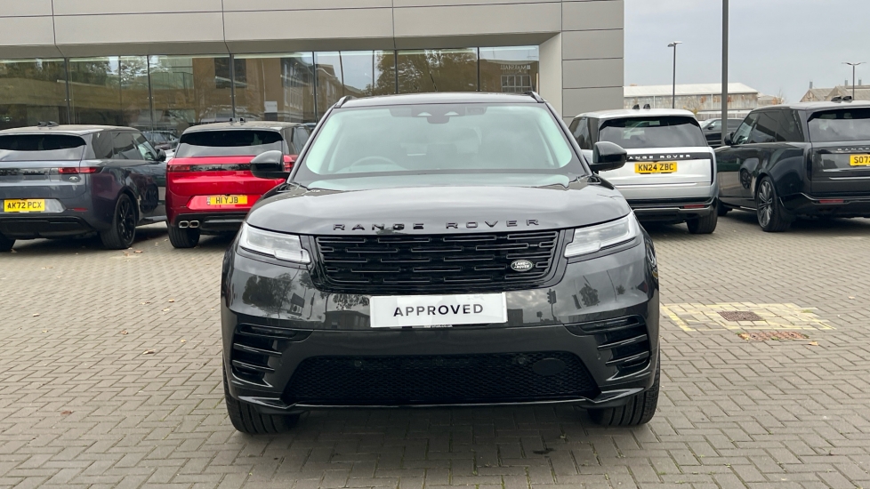 2025 Land Rover Range Rover Velar thumbnail 15