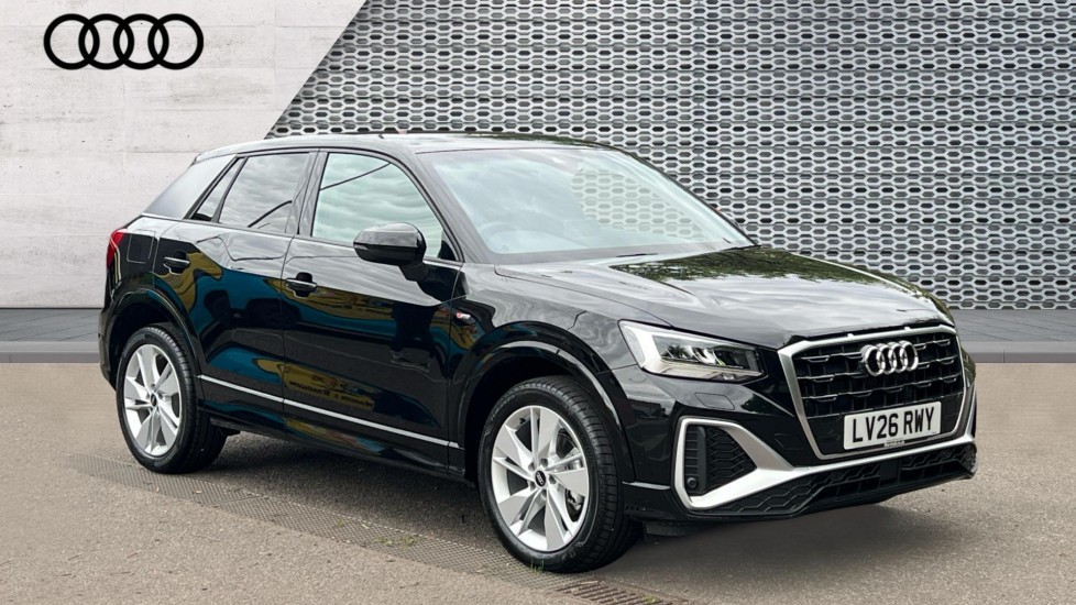 AUDI Q2