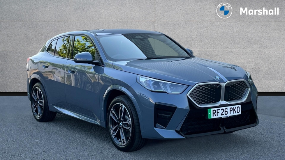BMW IX2