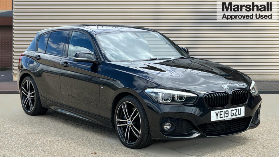 BMW 1 SERIES