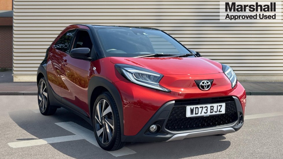 TOYOTA AYGO X