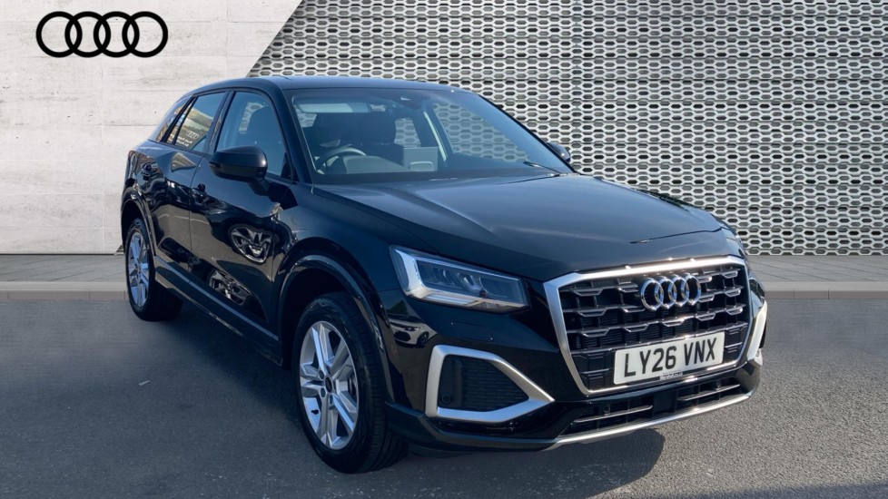 AUDI Q2