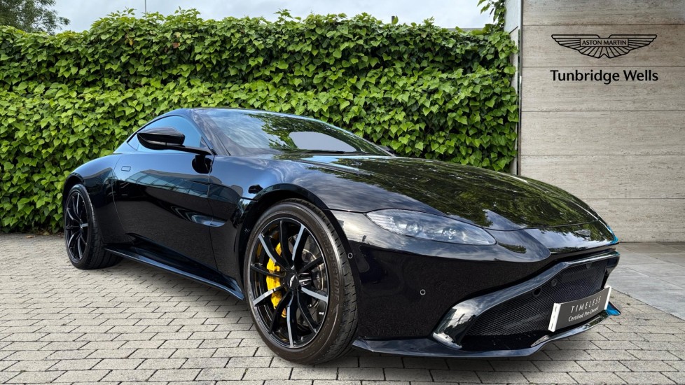 ASTON MARTIN VANTAGE