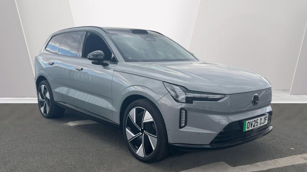 2025 VOLVO EX90