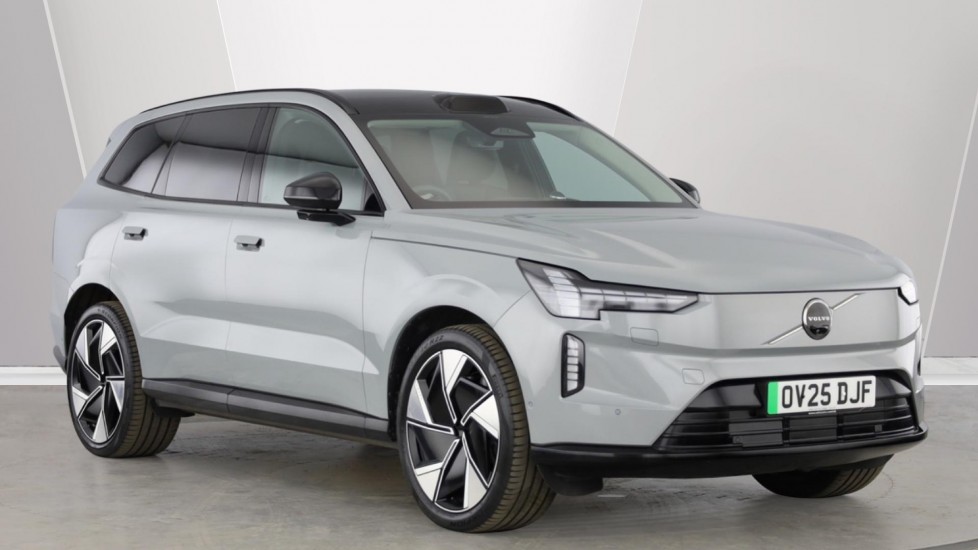 2025 VOLVO EX90