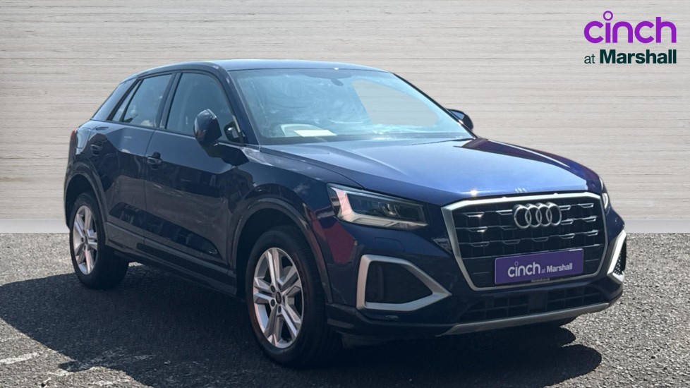 AUDI Q2