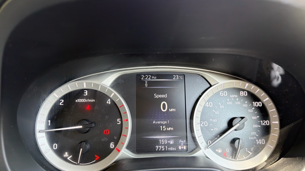 2023 Nissan Navara thumbnail 16