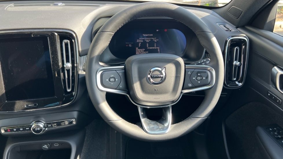 2026 Volvo Ex40 thumbnail 10