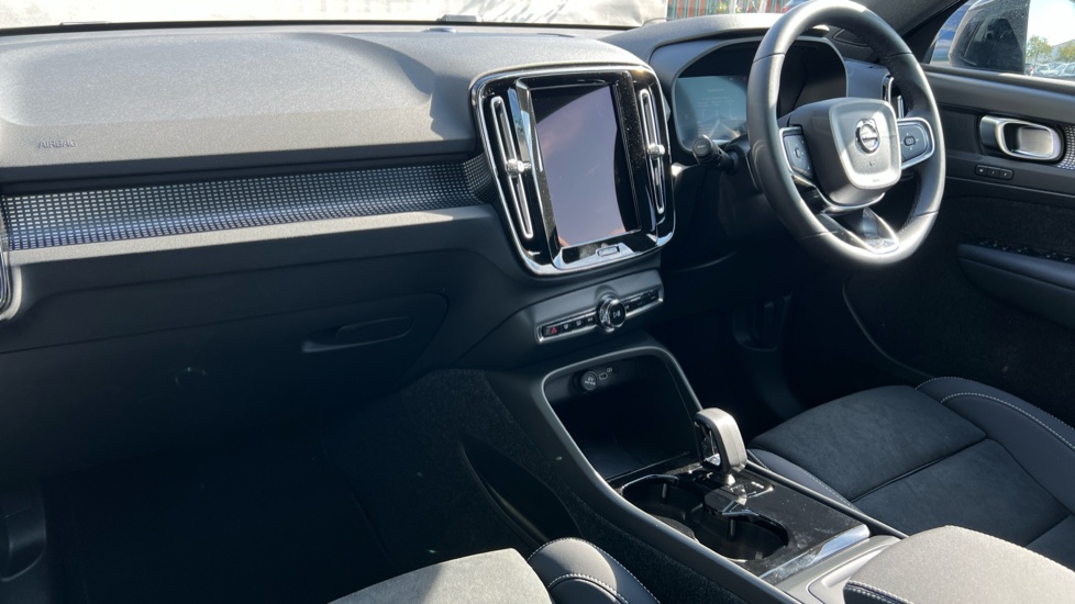 2026 Volvo Ex40 thumbnail 19