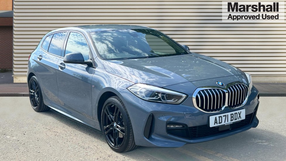 BMW 1 SERIES