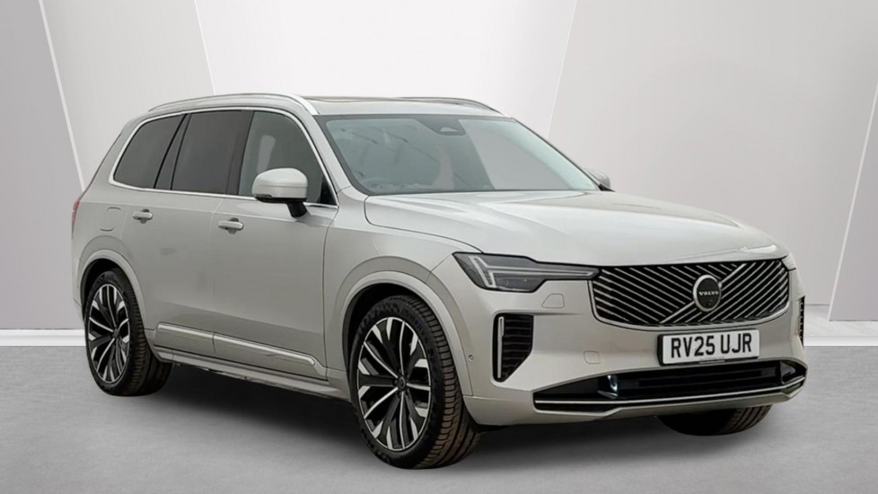 2025 VOLVO XC90