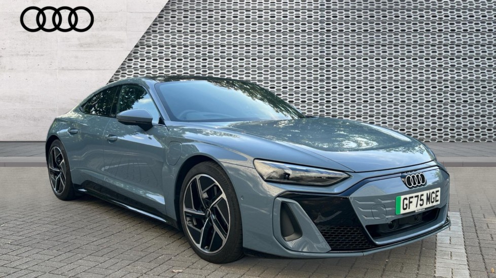 AUDI E-TRON GT
