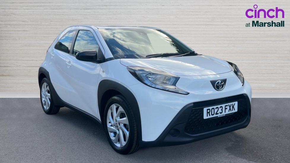 TOYOTA AYGO X