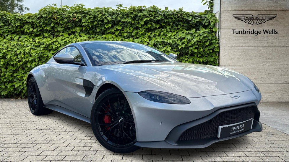 ASTON MARTIN VANTAGE