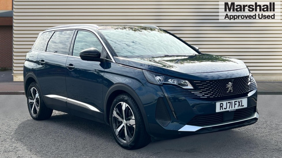 2022 Peugeot 5008