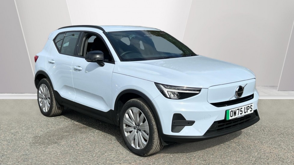 2026 VOLVO EX40