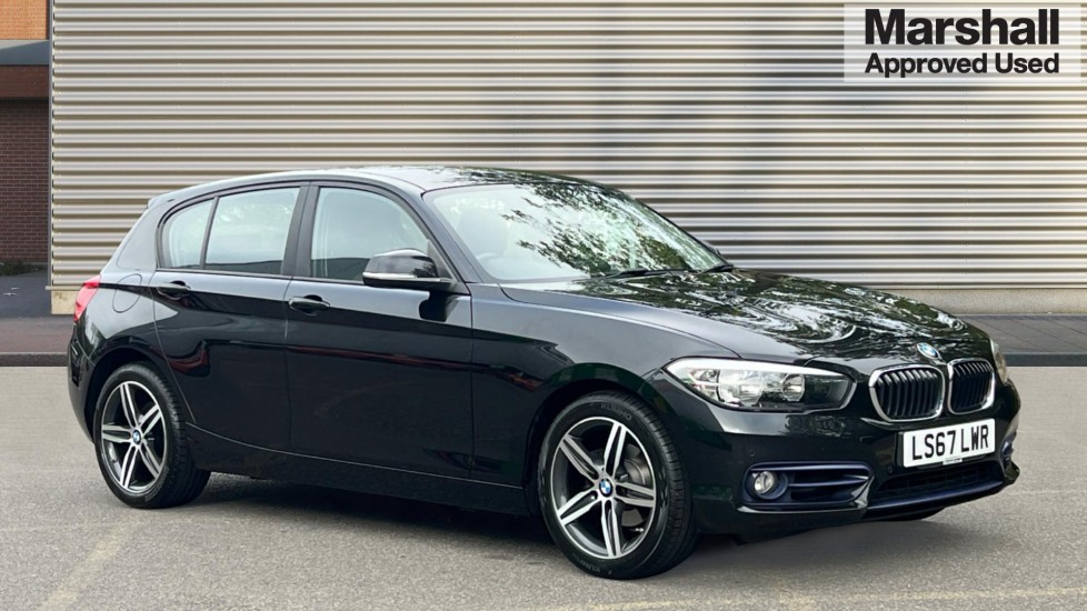 BMW 1 SERIES