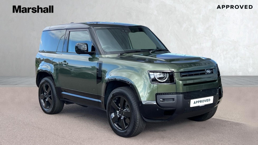 LAND ROVER DEFENDER