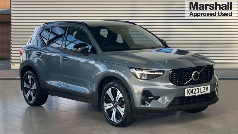 2023 Volvo XC40