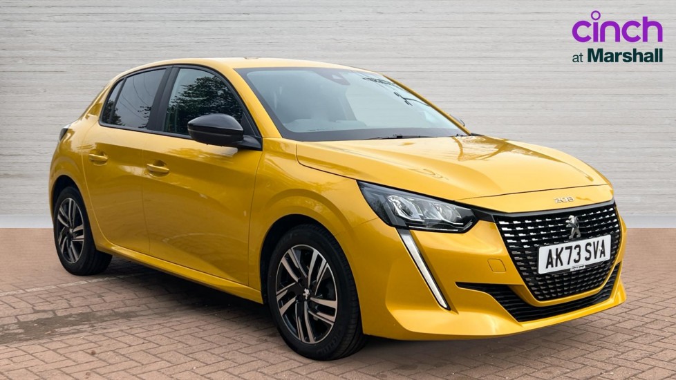 PEUGEOT 208