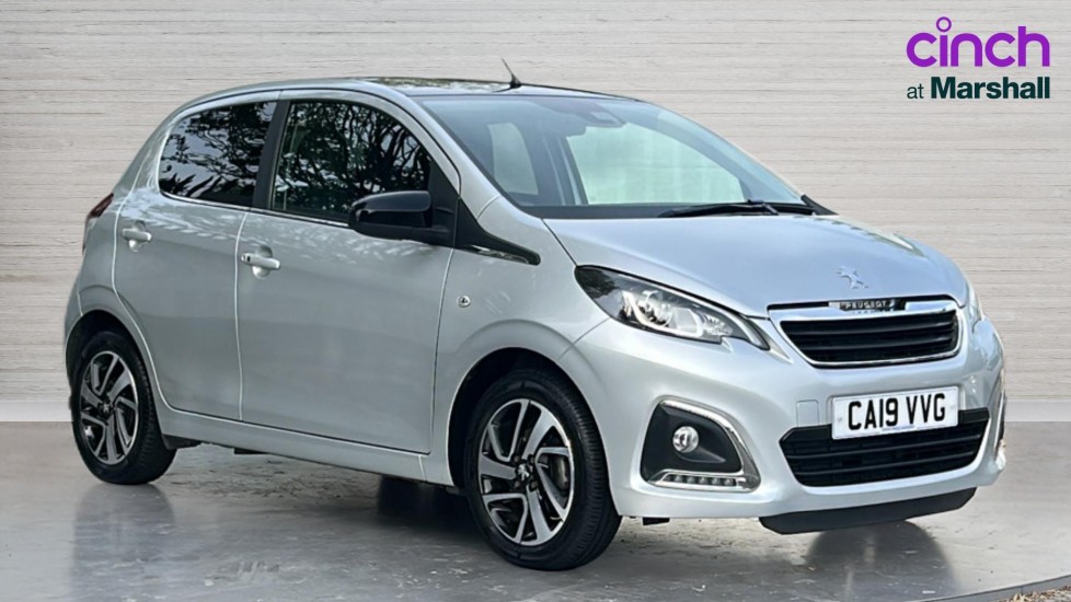 PEUGEOT 108