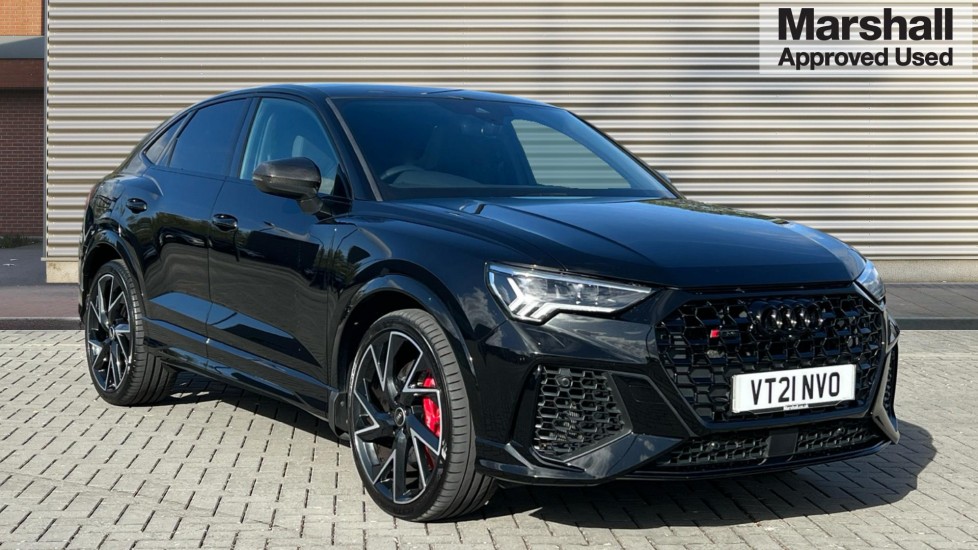 AUDI RS Q3