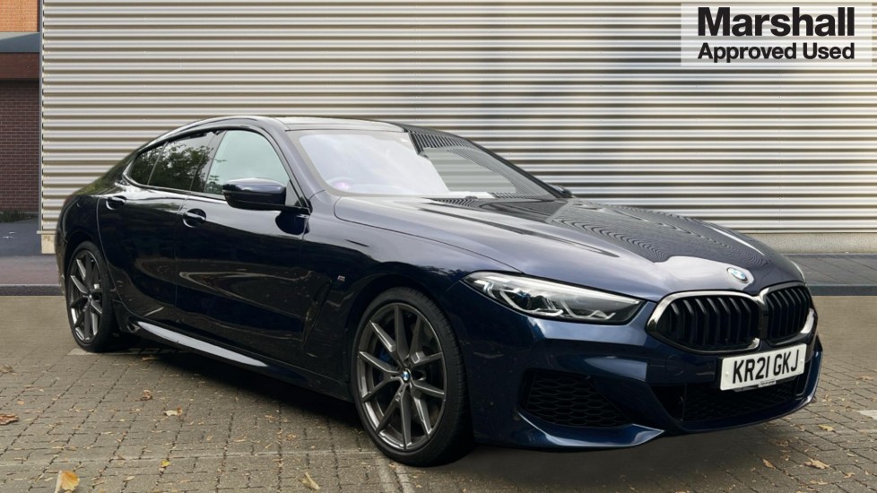 BMW 8 SERIES