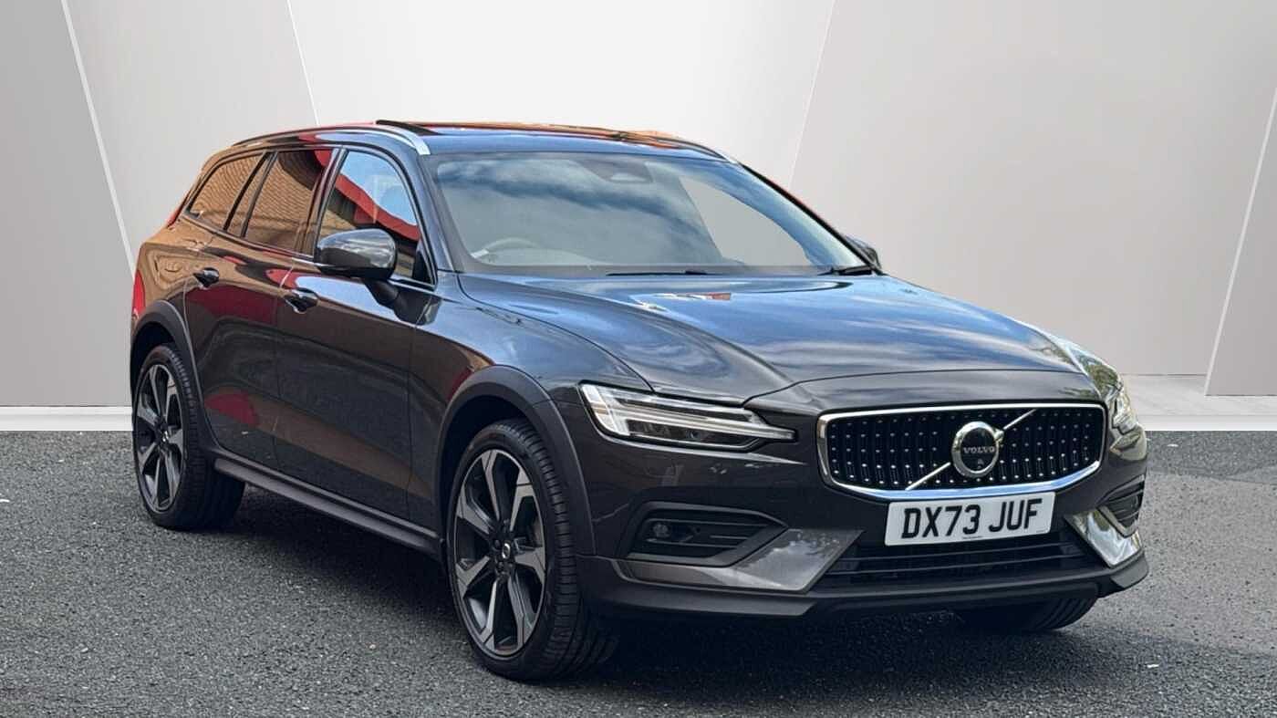 2023 Volvo V60