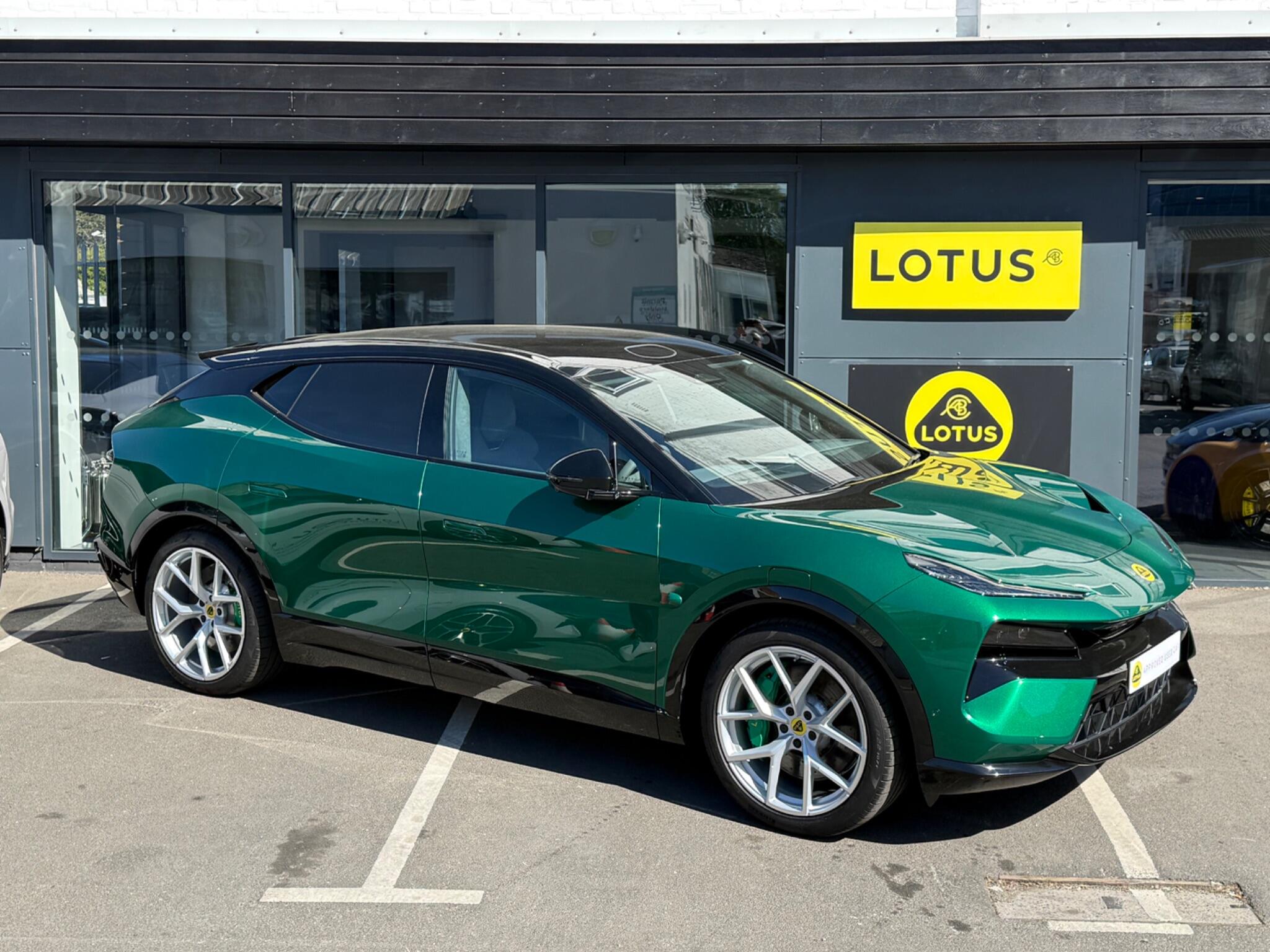 2024 Lotus Eletre