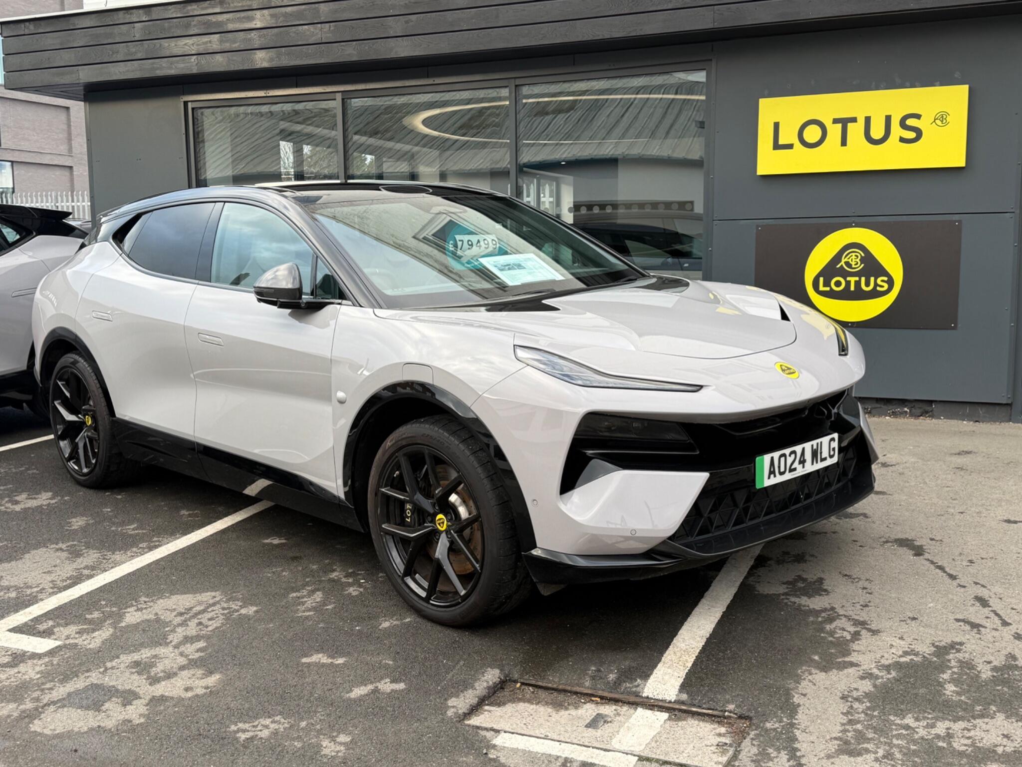 Lotus Eletre 2024