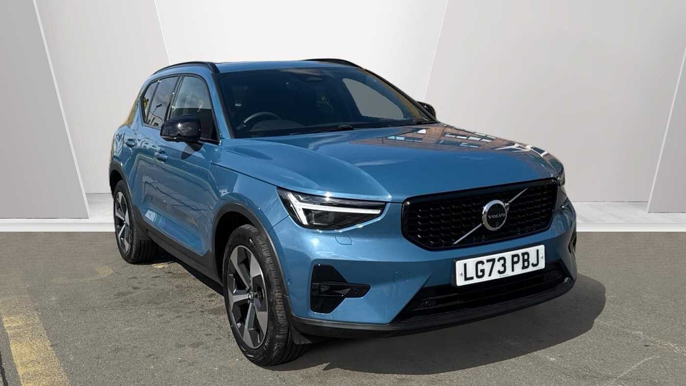 2024 Volvo XC40