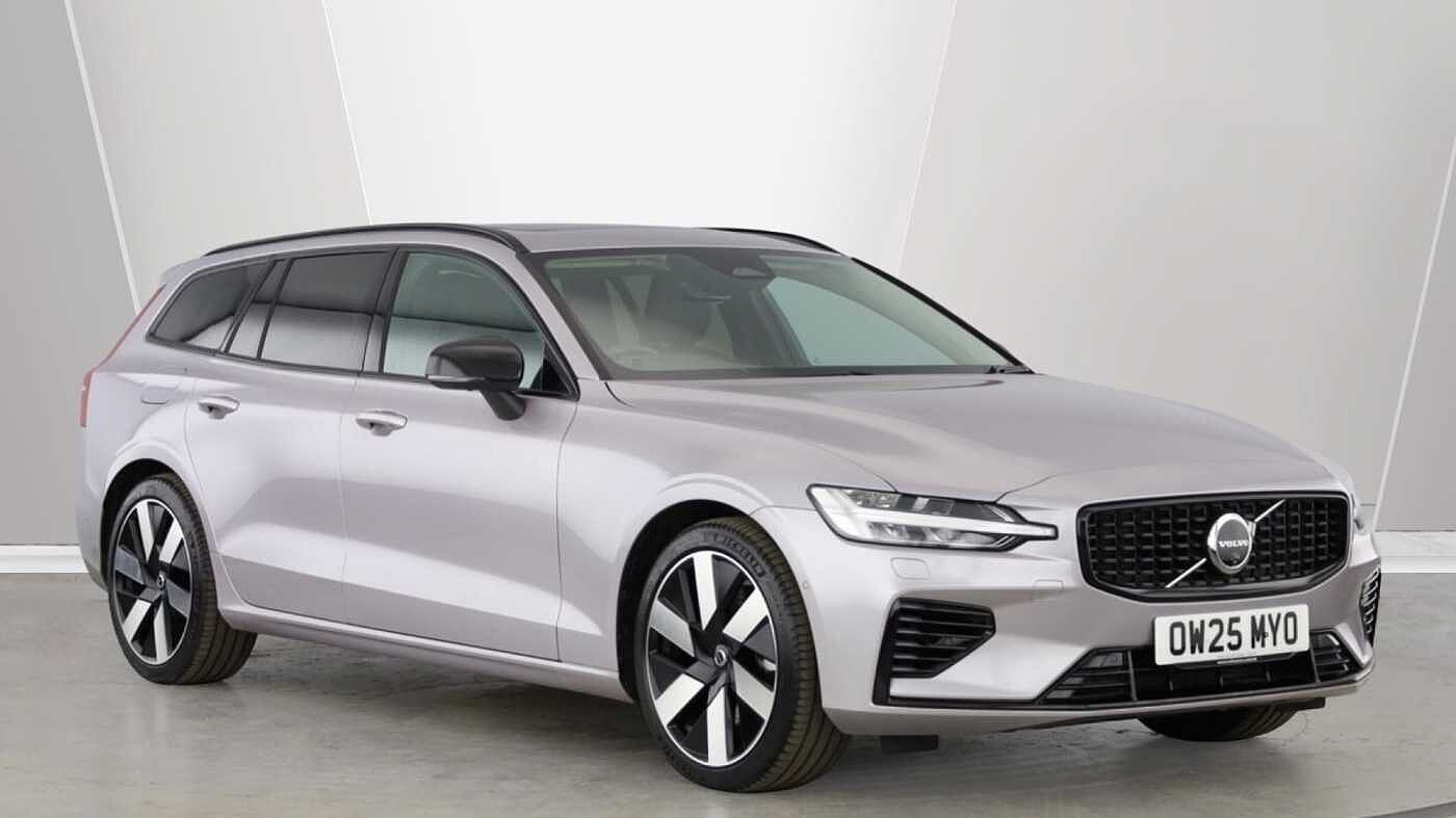 2025 Volvo V60