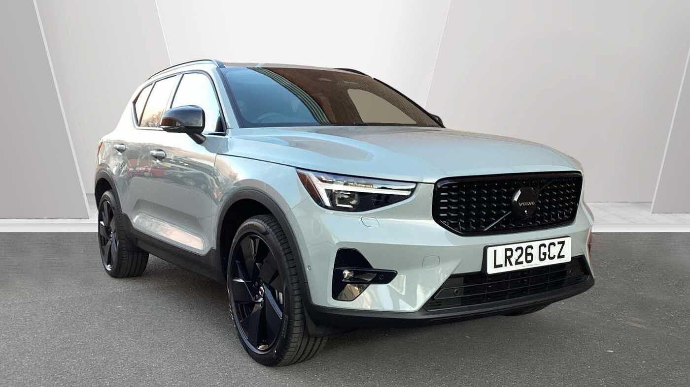 2026 Volvo XC40