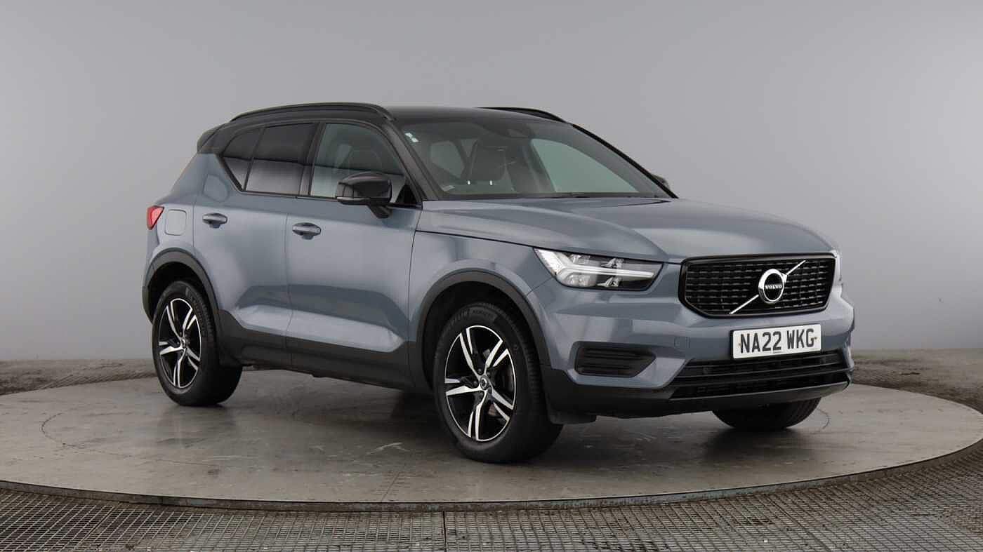2022 Volvo XC40