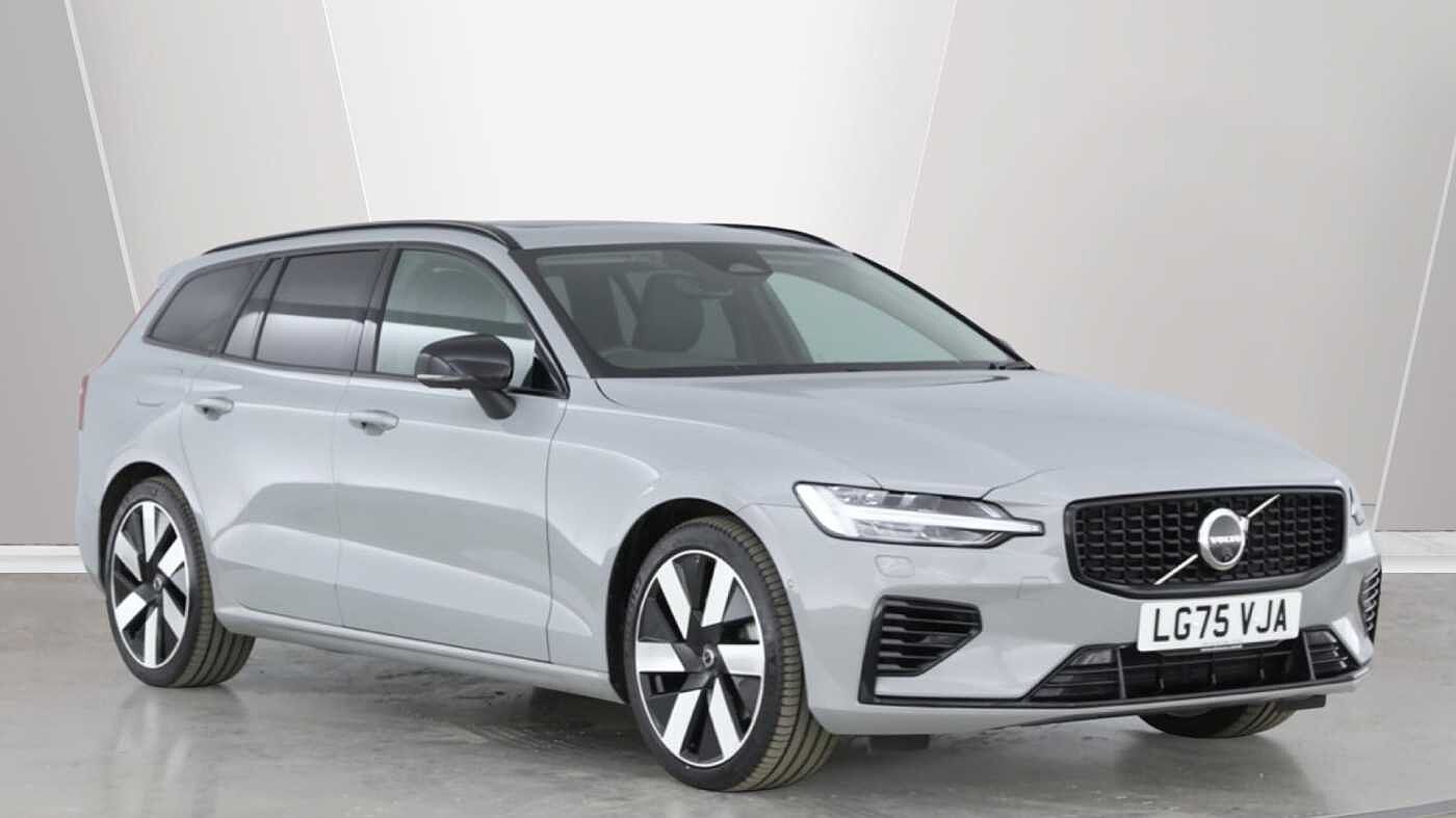 2025 Volvo V60