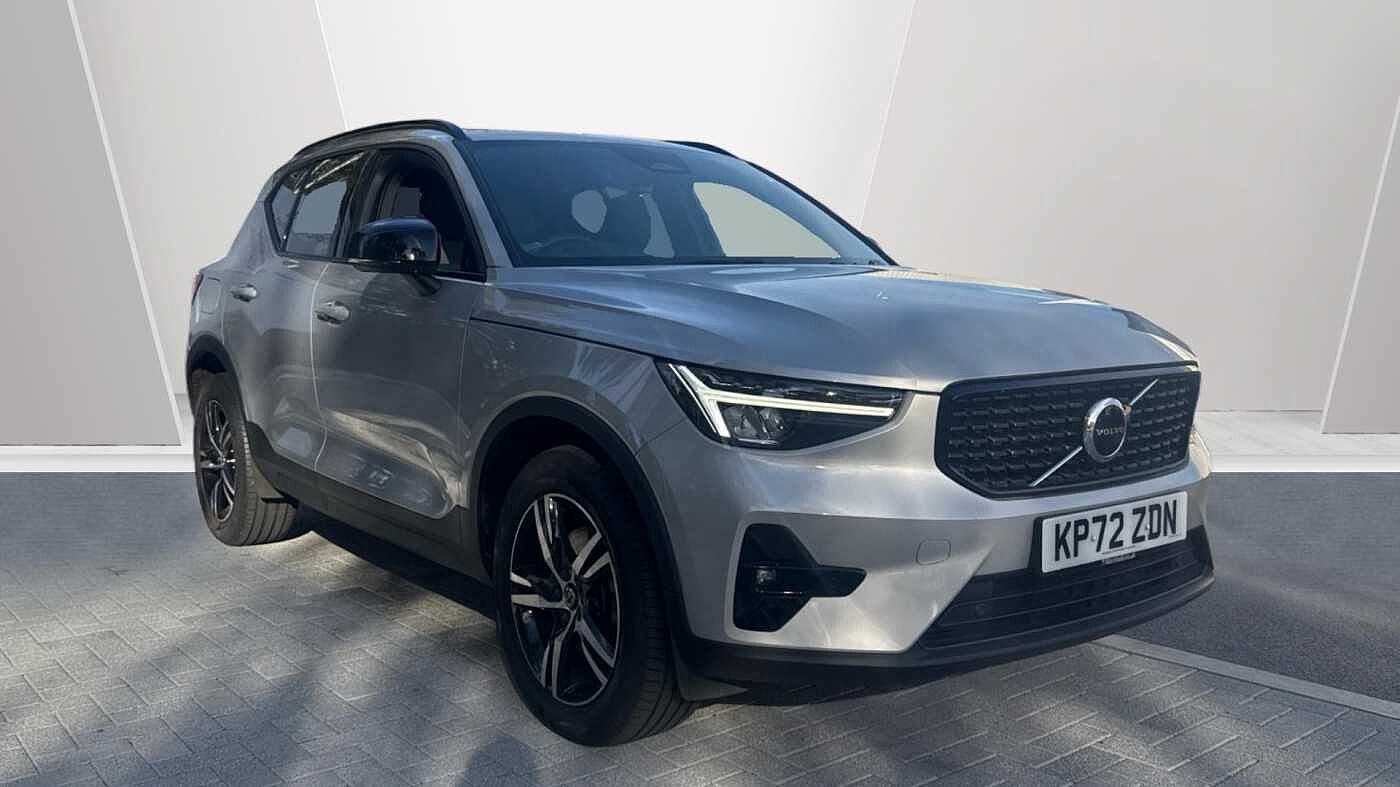 2022 Volvo XC40