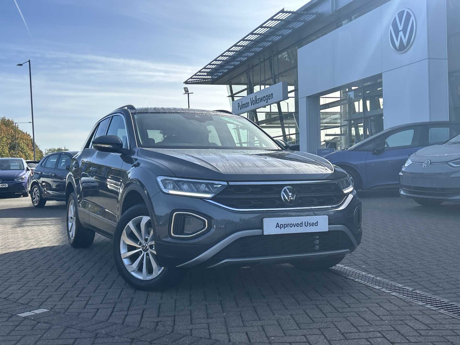 2025 Volkswagen T-Roc