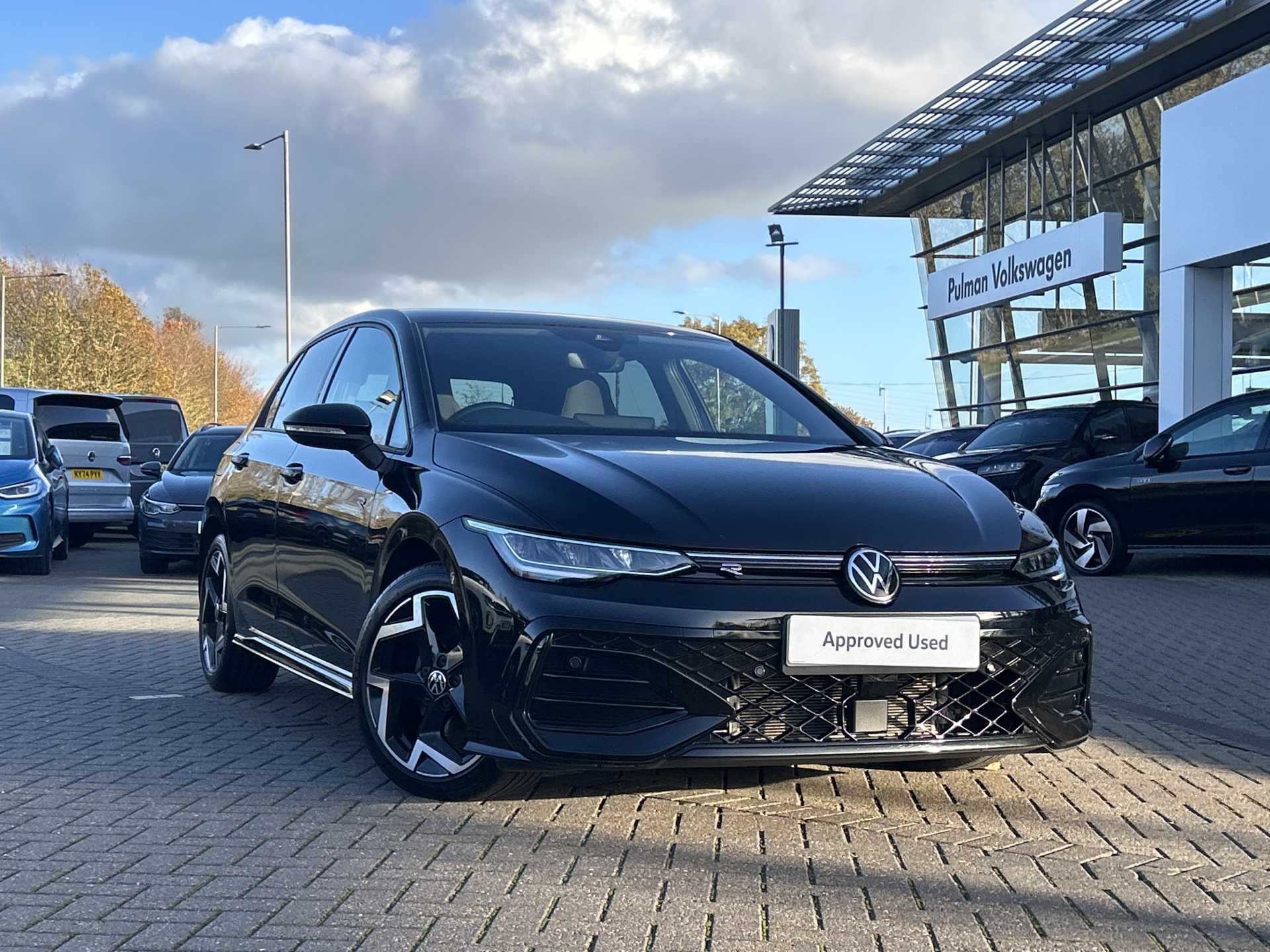 2025 Volkswagen Golf