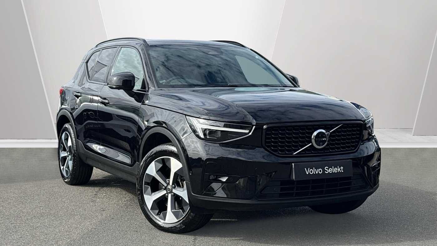 2023 Volvo XC40